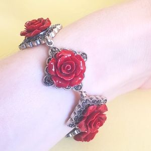 925 Sterling Silver, red flowers made of Coral bracelet. NWOT